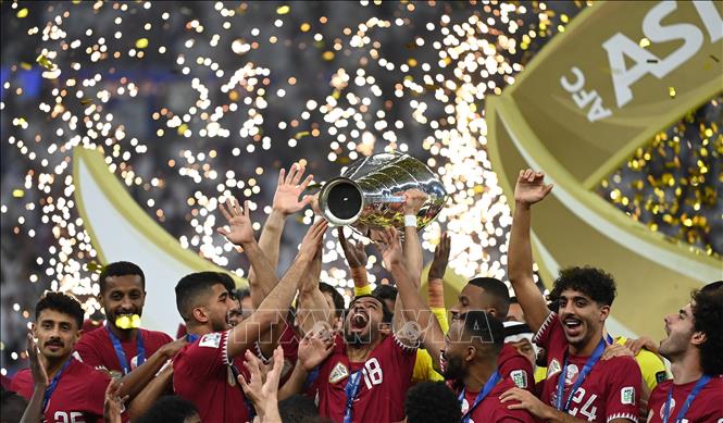 Phút đăng quang ngôi vô địch Asian Cup 2023 của tuyển Qatar. Ảnh: THX/TTXVN 