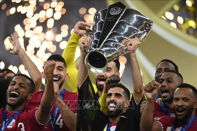 Phút đăng quang ngôi vô địch Asian Cup 2023 của tuyển Qatar. Ảnh: THX/TTXVN