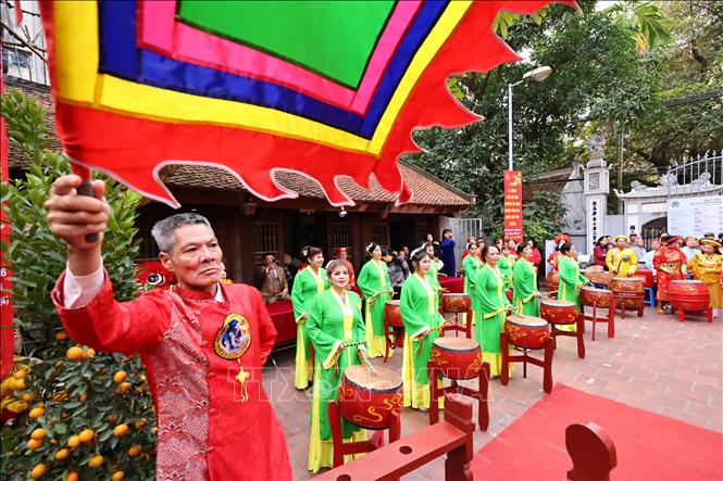 Tiết mục trống hội chào mừng tại lễ hội. Ảnh: Minh Đức - TTXVN