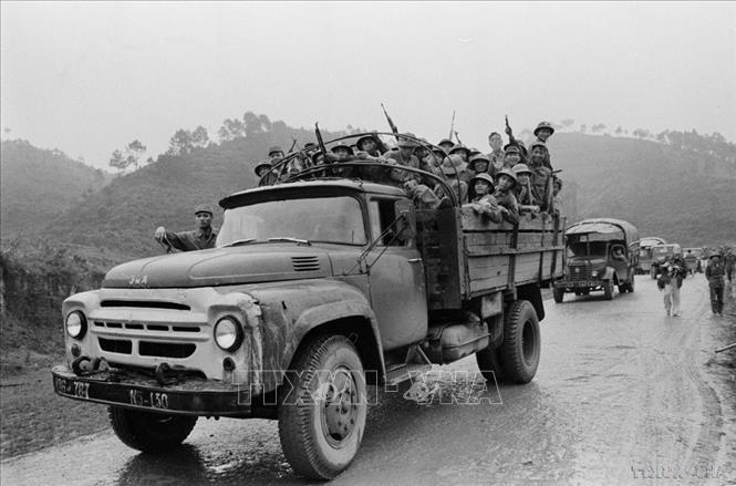 Bộ đội ta hành quân lên mặt trận phía Bắc, tháng 2/1979. Ảnh: Nhật Trường – TTXVN