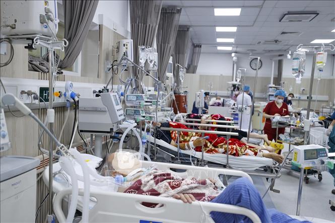 Phòng cấp cứu, điều trị cho bệnh nhân nặng. Ảnh: Minh Quyết – TTXVN