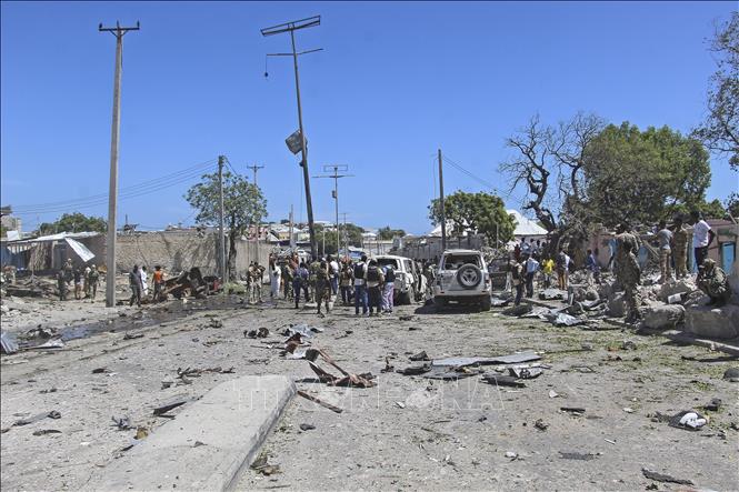 (Tư liệu) Hiện trường một vụ đánh bom tại Mogadishu, Somalia. Ảnh: AFP/TTXVN