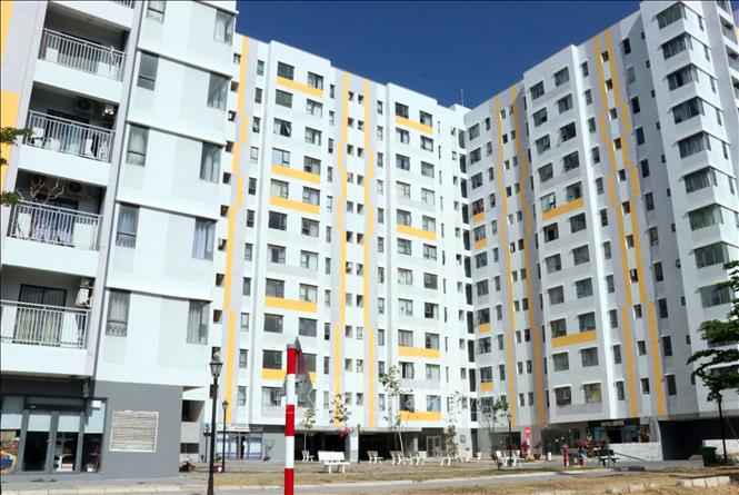 Nhà ở xã hội tại thành phố Phan Rang-Tháp Chàm giải quyết được nhu cầu về nhà ở cho người thu nhập thấp. Ảnh: Công Thử - TTXVN