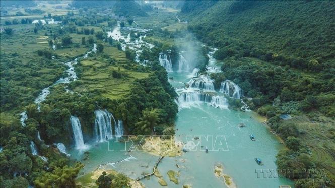 Ban Gioc waterfall in Cao Bang province is among top destinations in Vietnam. VNA Photo