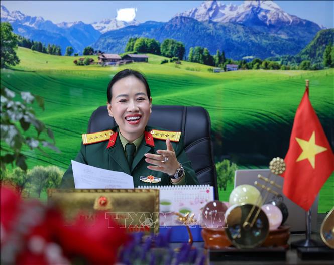 Đại tá - NSND Dương Thị Kim Ngân chia sẻ về những dự định trong tương lai. Ảnh: Thanh Tùng - TTXVN