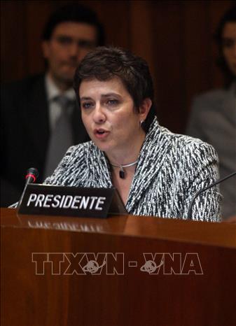 (Tư liệu) Bà Maria Isabel Salvador phát biểu tại một sự kiện ở Lima, Peru. Ảnh: AFP/TTXVN