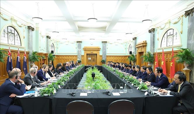 A view of the talks between New Zealand Prime Minister Christopher Luxon and Vietnamese Prime Minister Pham Minh Chinh. VNA Photo: Dương Giang