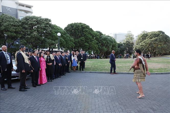 The traditional Maori ritual at the welcome ceremony for Vietnamese PM Pham Minh Chinh and his spouse. VNA Photo: Dương Giang