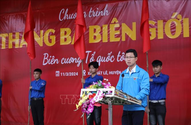 Bí thư Tỉnh đoàn, Chủ tịch Hội LHTN Việt Nam tỉnh Bắc Giang Thân Trung Kiên phát biểu tại Chương trình. Ảnh: Anh Tuấn – TTXVN