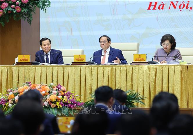 Thủ tướng Phạm Minh Chính chủ trì Hội nghị triển khai nhiệm vụ điều hành chính sách tiền tệ năm 2024. Ẩnh: Dương Giang-TTXVN