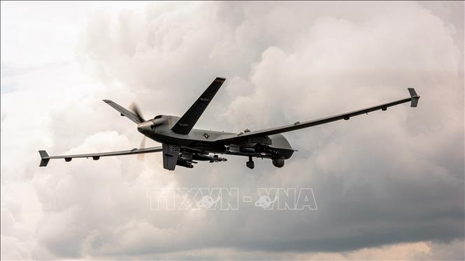 (Tư liệu) Máy bay không người lái (UAV) MQ-9 Reaper thực hiện chuyến bay huấn luyện tại Michigan, Mỹ. Ảnh: AFP/TTXVN