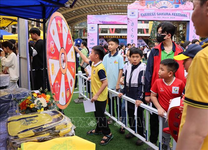 Lễ hội thu hút đông đảo sự tham gia của học sinh nhiều trường trên địa bàn thành phố Hà Nội. Ảnh: Thanh Tùng - TTXVN