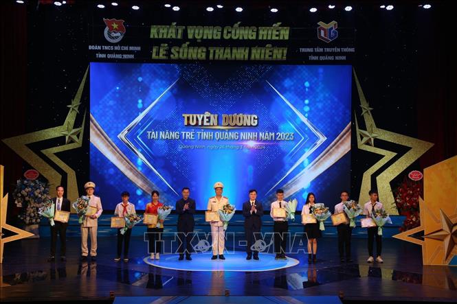 Năm 2023, Quảng Ninh có 20 gương mặt trẻ tài năng được tuyên dương. Ảnh: Thanh Vân-TTXVN 