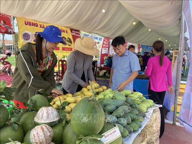 Tân Hưng tập trung phát triển nhiều sản phẩm đặc trưng vùng miền. Ảnh: Đức Hạnh - TTXVN 