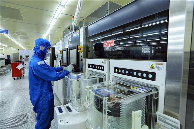 Vốn đầu tư trực tiếp nước ngoài thực hiện tại Việt Nam quý I/2024 ước đạt 4,63 tỷ USD, tăng 7,1% so với cùng kỳ năm trước, đạt mức cao nhất 3 tháng đầu năm của các năm từ 2020 đến nay. Ảnh: Tuấn Anh - TTXVN