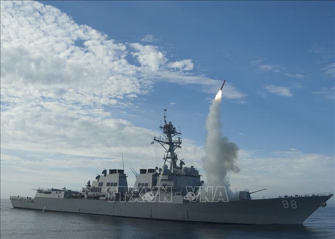 (Tư liệu) Tàu khu trục USS Preble của Hải quân Mỹ trong cuộc diễn tập ngoài khơi bờ biển California, Mỹ. Ảnh: AFP/TTXVN