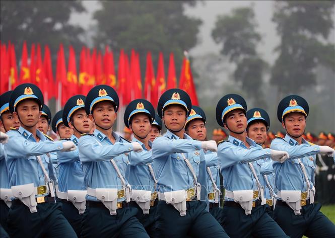 Khối sĩ quan Phòng không - Không quân tham gia hợp luyện. Ảnh: Trọng Đức - TTXVN