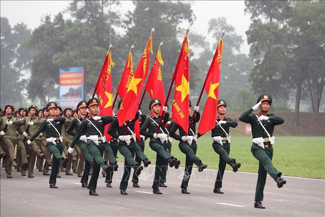 Khối bộ đội chủ lực tham gia hợp luyện. Ảnh: Trọng Đức - TTXVN