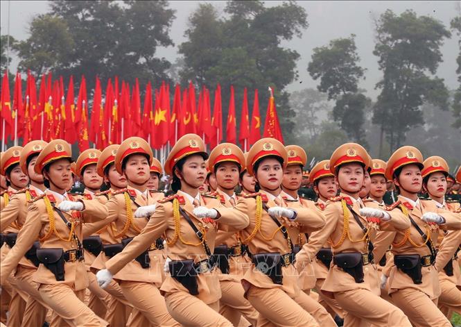 Khối nữ Cảnh sát giao thông - Bộ Công an tham gia hợp luyện. Ảnh: Trọng Đức - TTXVN