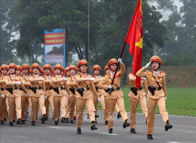 Khối nữ Cảnh sát giao thông - Bộ Công an tham gia hợp luyện. Ảnh: Trọng Đức - TTXVN