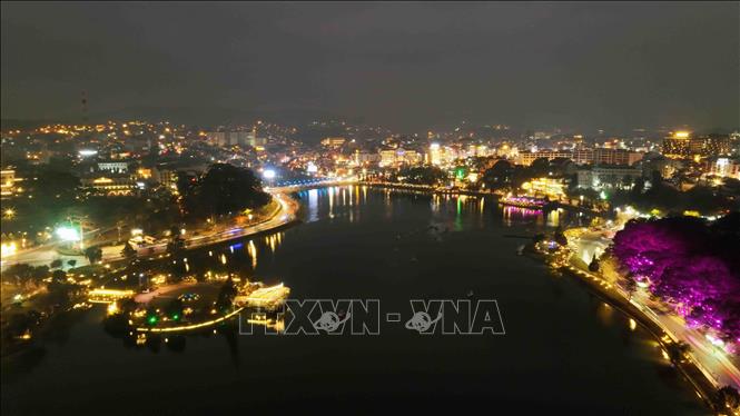 A sparkling Da Lat city at night. VNA Photo: Vũ Sinh