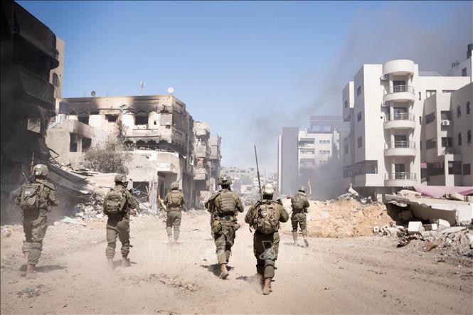Bộ binh Israel tiến hành chiến dịch quân sự ở Dải Gaza ngày 27/3/2024. Ảnh: AFP/TTXVN