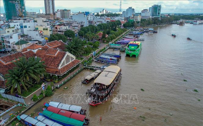 Bến Ninh Kiều nhìn từ trên cao. Ảnh: Thanh Liêm - TTXVN