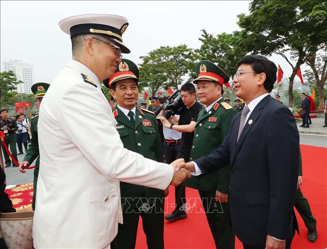 Lễ đón Thượng tướng Đổng Quân, Bộ trưởng Quốc phòng Trung Quốc tại Cửa khẩu quốc tế Lào Cai. Ảnh: Trọng Đức - TTXVN
