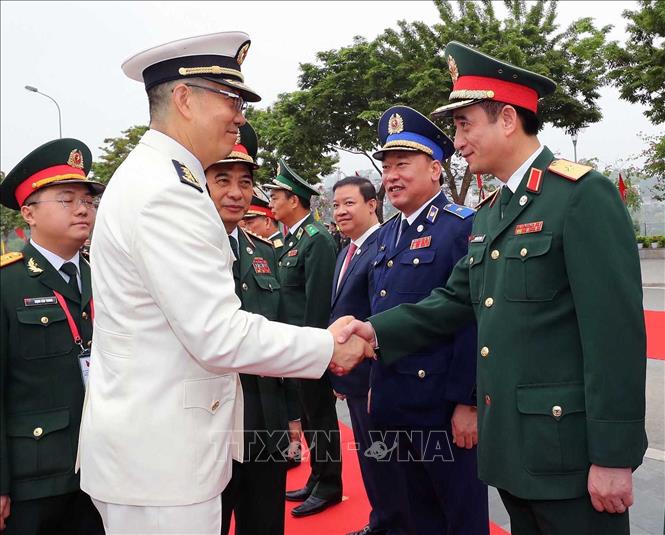 Lễ đón Bộ trưởng Quốc phòng Trung Quốc Đổng Quân tại Cửa khẩu quốc tế Lào Cai. Ảnh: Trọng Đức - TTXVN