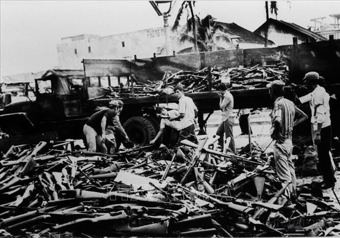 Chiến dịch Huế - Đà Nẵng diễn ra từ ngày 21 – 29/3/1975, là một trong ba chiến dịch lớn trong cuộc Tổng tiến công và nổi dậy mùa Xuân 1975. Chỉ trong một thời gian ngắn ta đã tiêu diệt được nhiều sư đoàn chủ lực của địch. Ảnh: Trọng Nghiệp - TTXVN