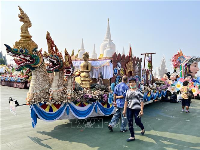 đoàn xe mô hình tham gia đoàn diễu hành tại 
