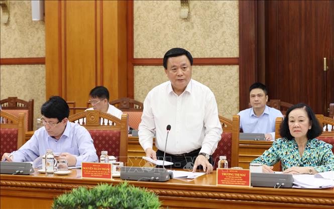 Đồng chí Nguyễn Xuân Thắng, Ủy viên Bộ Chính trị, Chủ tịch Hội đồng Lý luận Trung ương, Giám đốc Học viện Chính trị quốc gia Hồ Chí Minh, Phó Trưởng Ban Chỉ đạo phát biểu. Ảnh: Phương Hoa - TTXVN