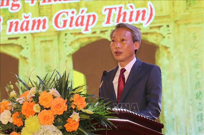 Ông Phạm Văn Tam, Chủ tịch UBND huyện Gia Viễn, tỉnh Ninh Bình phát biểu tại lễ khai mạc. Ảnh: Thùy Dung - TTXVN