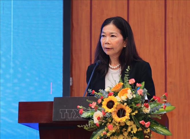 Điều phối viên Thường trú Liên hợp quốc và Trưởng đại diện các tổ chức của LHQ tại Việt Nam Pauline Tamesis phát biểu. Ảnh: Hoàng Hiếu - TTXVN
