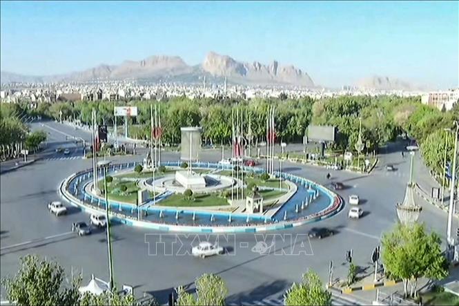 Hình ảnh do đài truyền hình nhà nước Iran IRIB đăng tải: Quang cảnh thành phố Isfahan sáng 19/4/2024 sau khi có thông báo về các vụ nổ. Ảnh: AFP/TTXVN