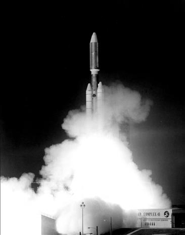 (Tư liệu) Tàu vũ trụ Voyager 1 được phóng từ Trung tâm vũ trụ Kennedy ở Florida, Mỹ ngày 5/9/1977. Ảnh: AFP/TTXVN