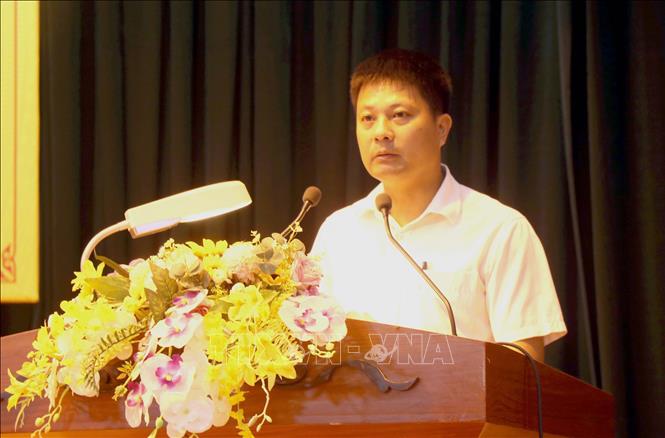 Cử tri huyện Yên Mỹ phát biểu. Ảnh: Mai Ngoan-TTXVN