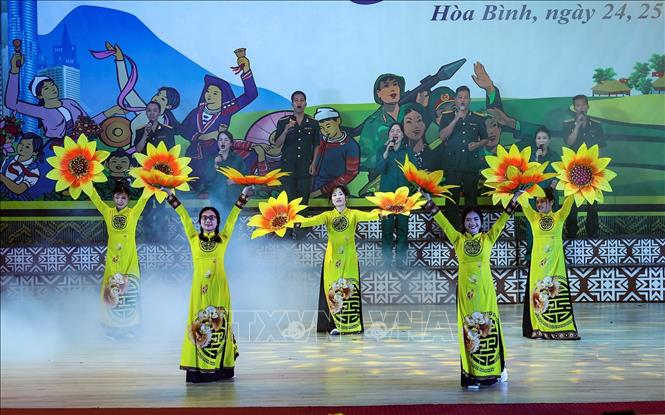 Một tiết mục tham gia Liên hoan. Ảnh: Trọng Đạt - TTXVN 