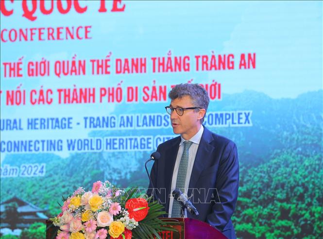 Trưởng Đại diện Văn phòng UNESCO tại Hà Nội Jonathan Baker phát biểu tại Hội thảo. Hải Yến - TTXVN.