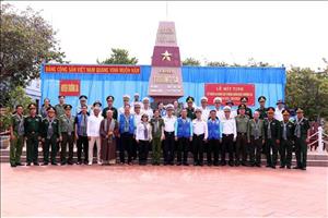 HCM City delegation visits Truong Sa island district, DK1 platform