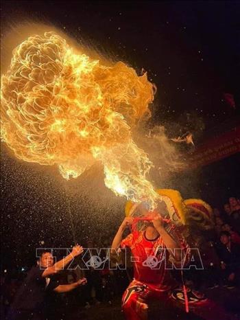 Biểu diễn các hoạt động văn hóa trong chương trình 