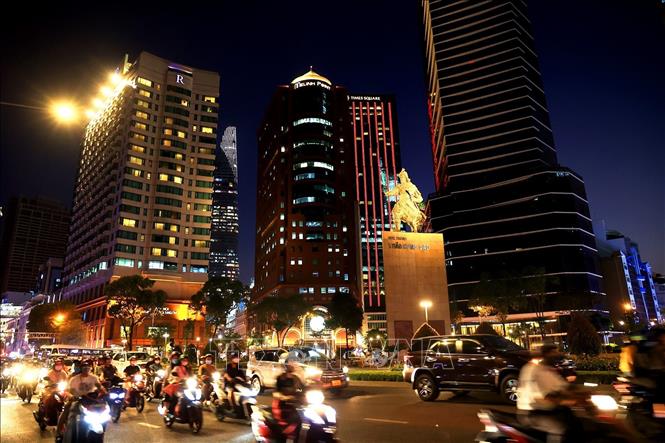 Ho Chi Minh City's modern District 1 by night. VNA Photo: Hồng Đạt