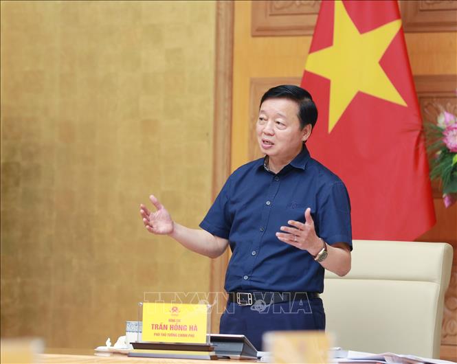 Phó Thủ tướng Trần Hồng Hà phát biểu kết luận hội nghị. Ảnh: TTXVN phát