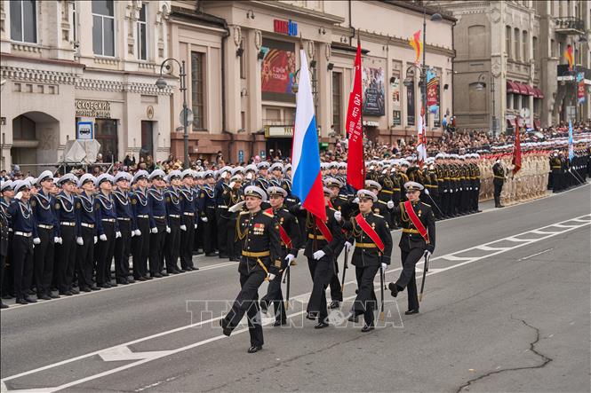 Binh sĩ tham gia lễ duyệt binh kỷ niệm Ngày Chiến thắng trên Quảng trường Đỏ ở Vladivostok, Nga ngày 9/5/2024. Ảnh: THX/TTXVN