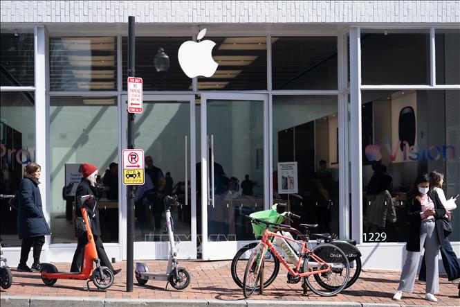 (Tư liệu) Một cửa hàng của Apple tại Washington, D.C., Mỹ. Ảnh: THX/TTXVN