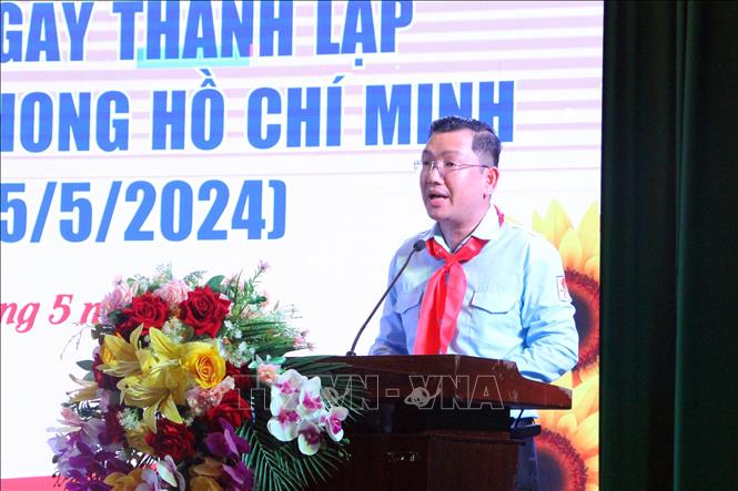 Phó Bí thư Thành đoàn Cần Thơ Lâm Văn Tân phát biểu tại lễ kỷ niệm. Ảnh: Trung Kiên - TTXVN