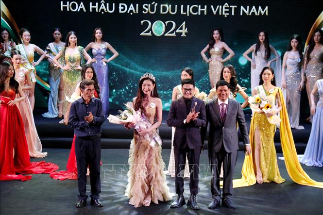 Chung K t Hoa H u i S Du L ch Vi t Nam 2024 nh Th i S Trong N c chung-k-t-hoa-h-u-i-s-du-l-ch-vi-t-nam-2024-nh-th-i-s-trong-n-c