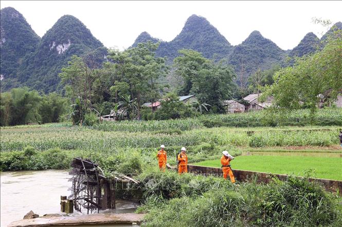  Điện lực Cao Bằng phấn đấu đến năm 2025, 100% hộ dân trên địa bàn tỉnh được sử dụng điện lưới quốc gia. Ảnh: Huy Hùng - TTXVN