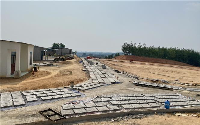Roads are upgraded, helping to facilitate transportation and improve the living conditions for locals in Sa Thay district. VNA Photo: Khoa Chương
