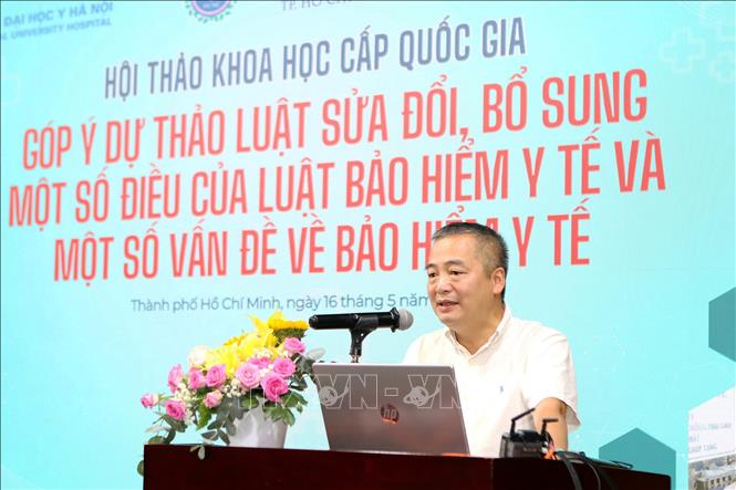 Phó Giáo sư, Tiến sỹ Nguyễn Lân Hiếu, Giám đốc Bệnh viện Đại học Y Hà Nội phát biểu tại hội thảo. Ảnh: Thanh Vũ - TTXVN
